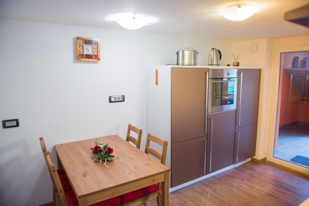 Apartment Arpa Любляна Екстер'єр фото
